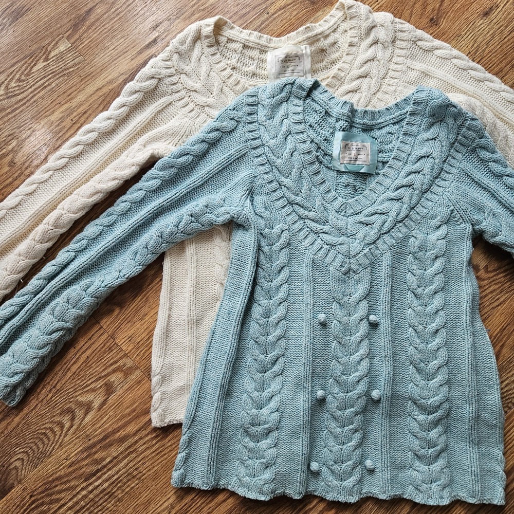 2 VTG Old Navy Wool Cotton Sweater Large VNeck Cream Cable Knit Blue Grandmacore